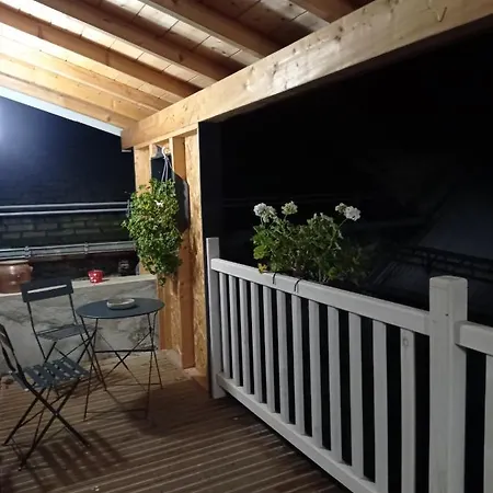 Le Montagnon Apartment